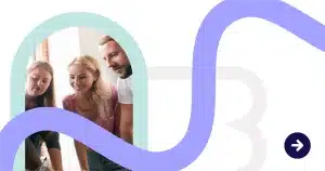 Équipe d’entreprise réunie autour d’une table pour une activité de team building RSE, favorisant la cohésion et la responsabilité sociale.